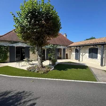 Au Fil De L'eau Villa